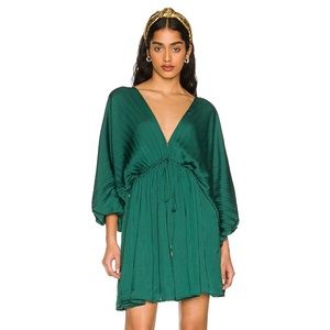 FREE PEOPLE/REVOLVE Azrel Mini Dress in Palm Leaf Emerald Green size M/L